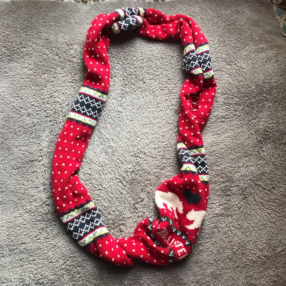 Infinity scarf